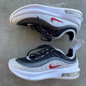 Nike Air Max Axis White Grey Black Sneakers kids size 11.5